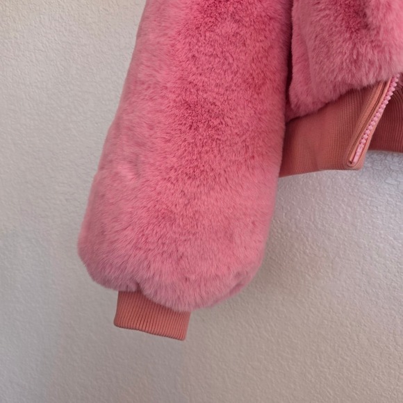 Azalea Wang Pink Faux Fur Cropped Bomber Jacket Womens LARGE - Picture 4 of 7